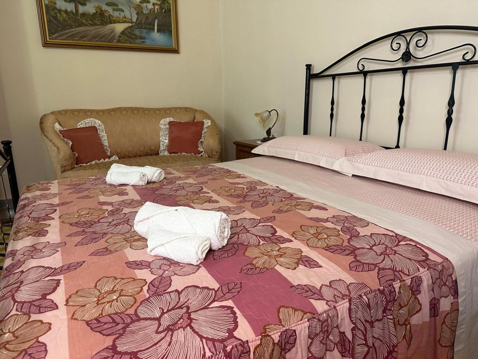 Residenza Gonzaga Hotel Serracapriola ภายนอก รูปภาพ