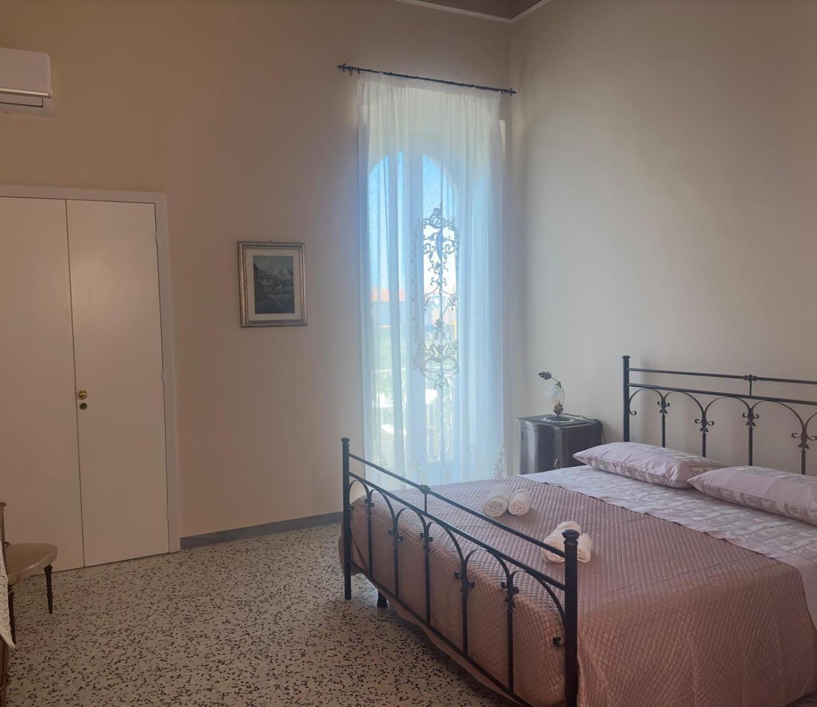 Residenza Gonzaga Hotel Serracapriola ภายนอก รูปภาพ