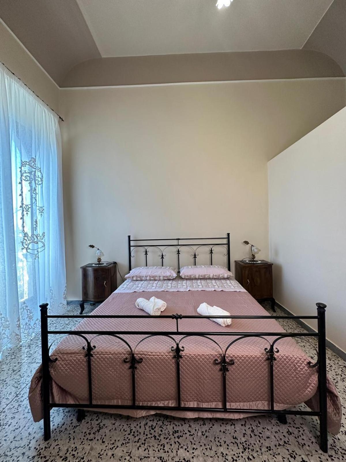 Residenza Gonzaga Hotel Serracapriola ภายนอก รูปภาพ